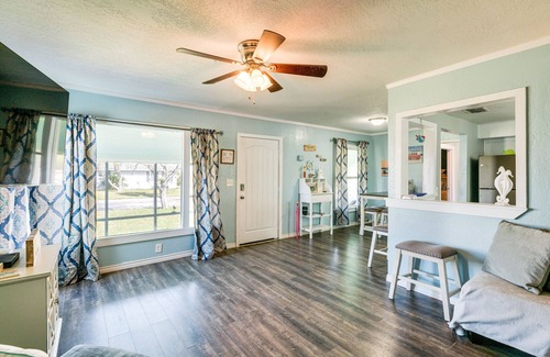 Aransas Pass Casa | 2 Mi to Redfish Bay: Aransas Pass Home w/ Fire Pit