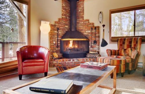 Breckenridge Casa | 2 Mi to Slopes Mtn-View Breckenridge Getaway!