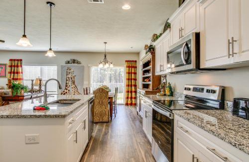 Aiken Casa | 2 Mi to Steeplechase Racecourse Stylish Aiken Gem