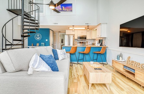 Surfside Beach Casa | 2 Mi to Surfside Beach: Coastal Escape w/ Balcony!