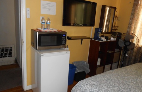 Sun Valley Cama Y Desayuno | Cerca del aeropuerto de Burbank / Universal City / Hollywood / Marriott Hotel Burbank
