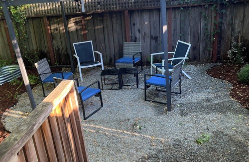 Soquel Cabina | 2 miles to Capitola Beach - studio w/ private yard
