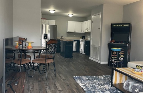 Clarksville Apartamento | 2 min from Fort Campbell, 2Bdrm, cul-de-sac