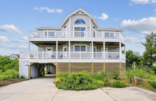 Ocean Hill Casa | A solo 2 minutos a pie de la playa, piscina privada y bañera de hidromasaje. Ubicado en Ocean Hill