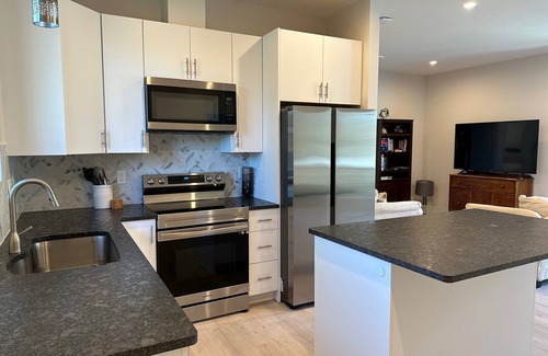 Wilmington Apartamento | 2 min to Trails End boat ramp & park - Welcome to Villa Nova 2 bedroom apartment