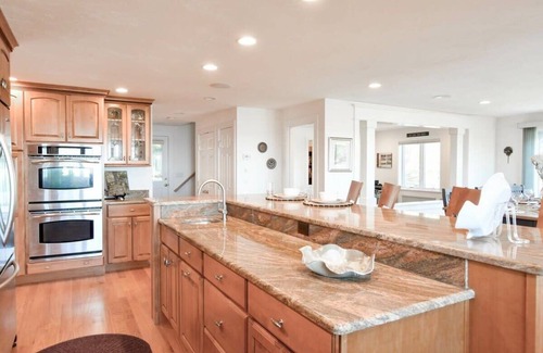 East Orleans Casa | 2 Min Walk to Private Beach & Boat Launch!
