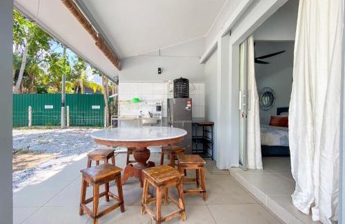 Pantai Tengah Cabina | 2 Mins from Beach Bliss Cabin Langkawi 2PAX