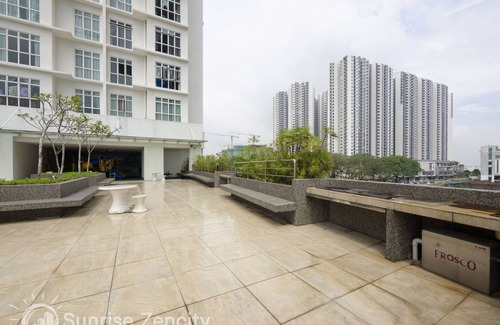Central District Condominio | 2 minutos de viaje a R&F Mall & CIQ [Vista al mar del piso alto]