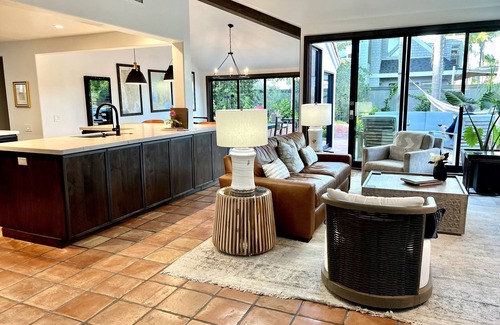 Del Mar Casa | 2 minute walk to Del Mar Beach!