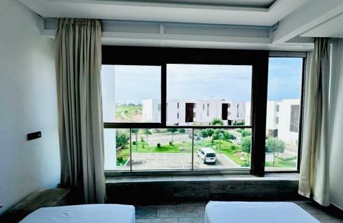 Taghazout Apartamento | 2 minutes de la plage , Résidence Tamourrit, Taghazout Bay , vue mer , golf , piscine