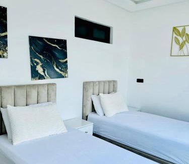 Taghazout Apartamento | 2 minutes de la plage , Résidence Tamourrit, Taghazout Bay , vue mer , golf , piscine