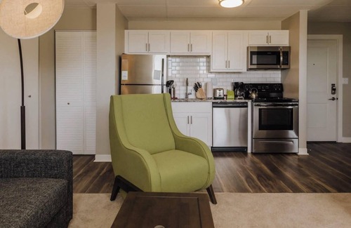 Chatham-Arch Apartamento | 2 New combined apts near nightlife & attractions