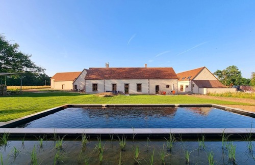 Pruniers-en-Sologne Casa | 2-person gîte with swimming pool