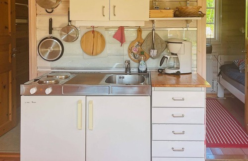 Ellos Casa | 2 person holiday home in ELLÖS