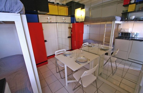 8th Arrondissement Apartamento | 2-person studio Champs Elysées