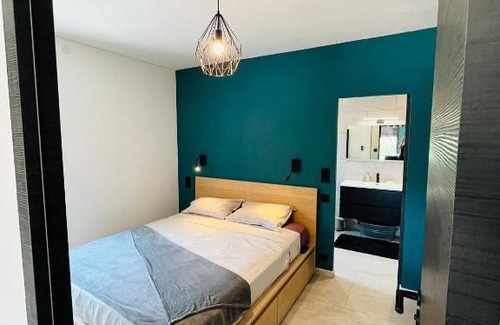 Les Adrets-de-l'Esterel Apartamento | Appartement Mer & Montagne