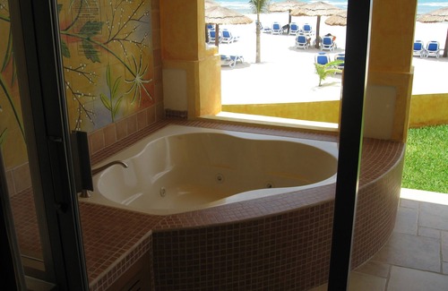 Villa Juarez Villa | 2 Private rooms with private balcony facing the Mexican Caribbean.