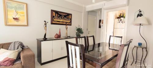Centro Apartamento | 2 quartos com ar condicionado centro