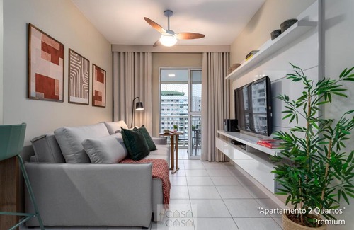 Camorim Casa | 2 Quartos com Varanda a 300m RioCentro Wi-Fi 120mbps e Cozinha Completa - Condomínio com Piscina, Estacionamento, Portaria 24h e Parquinho Infantil - Apartamento indicado para Grupos, Hóspedes a Trabalho e Crianças