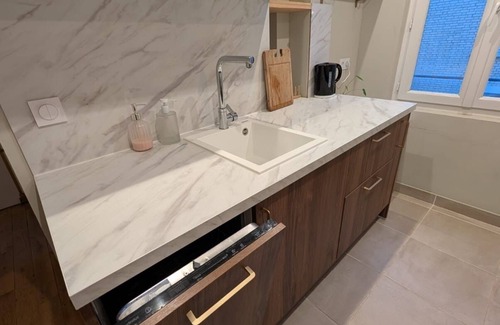 Asnieres-sur-Seine Apartamento | 2-room apartment, 2 steps from Asnières station - 7 mn from Paris St Lazare