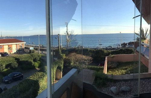Cannes La Bocca Apartamento | Apartamento de 2 habitaciones, frente al mar