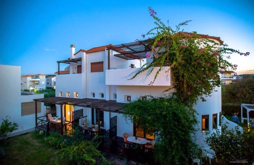 Ialyssos Apartamento | Villa Mylos studios, ARES - Apartamento de 2 habitaciones con excelentes vistas al mar en Ialysos