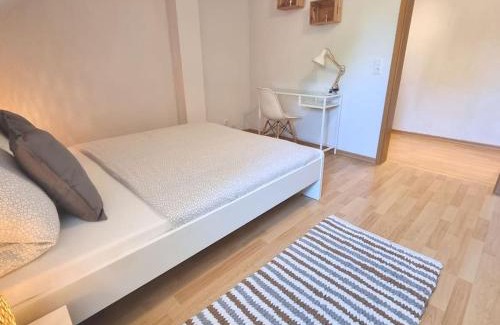 Radeberger Vorstadt Apartamento | 2 room apt at It-district Neustadt & free parking