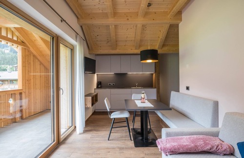 Mareo Apartamento | Apartamento vacacional de 2 habitaciones Pedagà con vistas a la montaña
