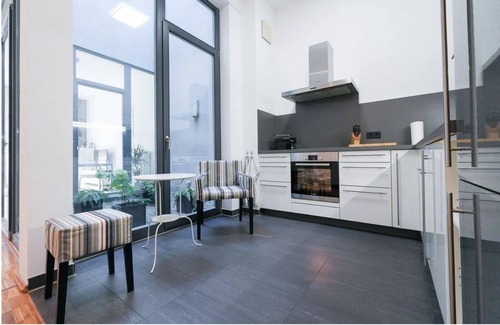 Fuerth Apartamento | 2 room loft apartment with garden and parking space