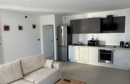 Juvignac Apartamento | 2-room luxury apartment