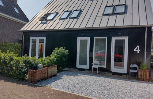 Slotervaart Apartamento | Estudio de 2 habitaciones con baño en villa urbana con estacionamiento privado gratuito