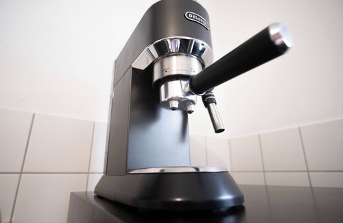 Großwiederitzsch Apartamento | 2 rooms with balcony, underground parking, workplace, free coffee, 4k TV, fast wifi