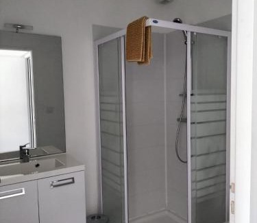 La Guyonniere Apartamento | 2 SDB - 2 Chambres - 1 lit d'appoint enfants