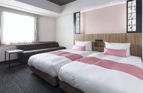 Hyakunincho Hotel | 2 Single Beds Room hotel in enchanting Shinjuku City