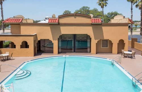 St. Augustine Hotel | 2 Spaces in the St Augustine Historic Downtown! Free Parking, Pool Access