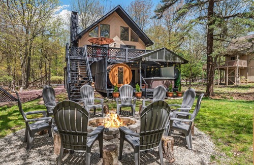 Lake Harmony Casa | 2 Spectacular Chalet's Next Door- Sauna, Hot Tubs, Fire Pits, Pool Table, Arcade