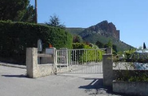 Cassis Apartamento | apartamento en residencia