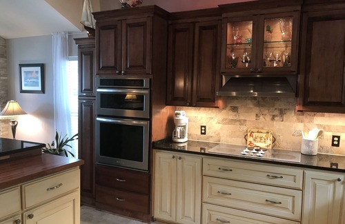 Leisure Land Casa | 2 Steps SE of Dallas Waterfront 4 Bedroom 2 Bath Sleeps 12 2400 sq ft