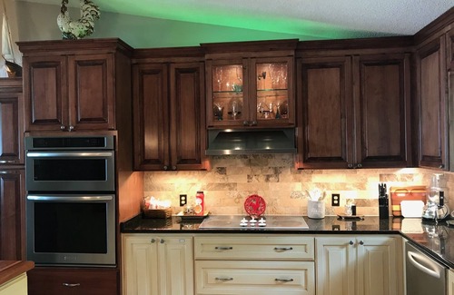 Leisure Land Casa | 2 Steps SE of Dallas Waterfront 4 Bedroom 2 Bath Sleeps 12 2400 sq ft