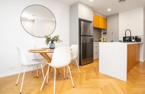 Braddon Casa | 2-Storey Lumiere Townhouse with Private Courtyard - Hosted by Canstay