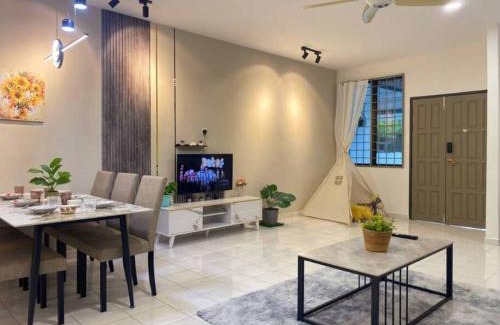 Central Seberang Perai Casa | 2 Storey Stylish Comfort Retreat `AlmaImpianRia