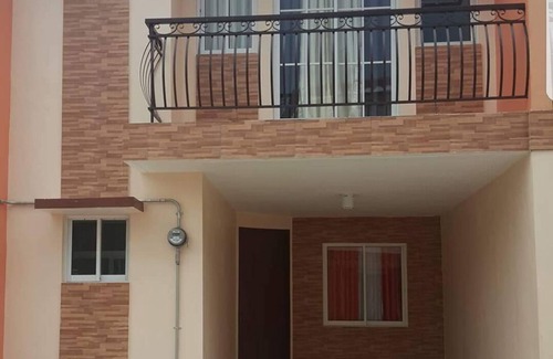 Talisay Apartamento | Casa adosada de 2 plantas 3 dormitorios en CEBU EN ALQUILER - CASA DE INVITADOS.
