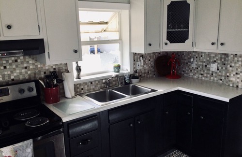 Clarion Casa | 2 story house - 1 block from Clarion University / Penn West Clarion