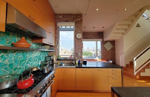 SoHo Apartamento | Nolita Penthouse ... luz increíble, techos de 26 'y excelente espacio al aire libre