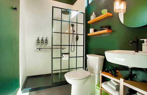 Prescott Casa | 2 Sumptuous Master Suites - 8 min walk to DOWNTOWN!