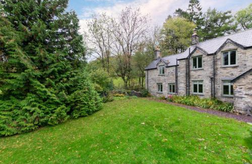 Dolwyddelan Casa | 2 Tan-y-castell