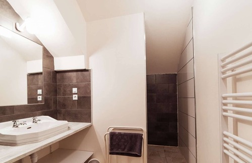 Bucheres Apartamento | 2 three-room apartments + large garden + parking