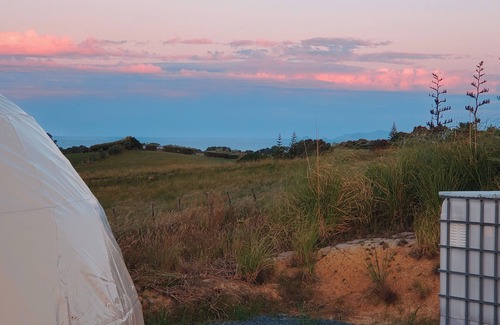 Ruakaka Casa | 2 Waipu Eco Off-grid Luxury Glamping Seaview Geodesic Dome