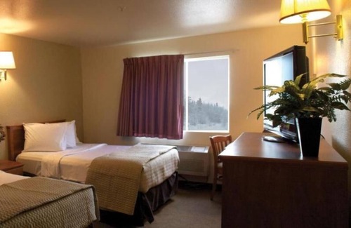 Kellogg Casa | 2 x 2 Double Beds Accommodations at FairBridge Inn & Suites Kellogg