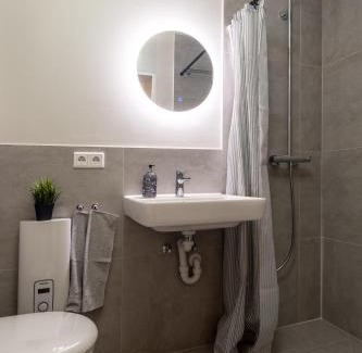 Mitte Apartamento | 2-Zimmer Apartment - Parken - Nähe Stadtpark, Altstadt, U-Bahn